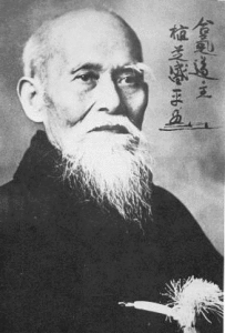 Morihei Ueshiba, zakladatel Aikida.